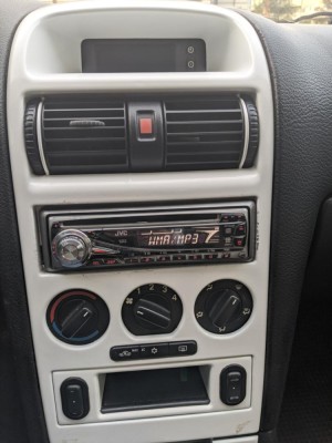 Radio Auto JVC KD-G333 4x50W Subwoofer 1DIN foto