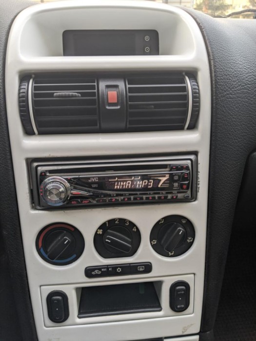Radio Auto JVC KD-G333 4x50W Subwoofer 1DIN