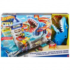 Set piste cu turn, Hot Wheels, Shark Escape, HDP06