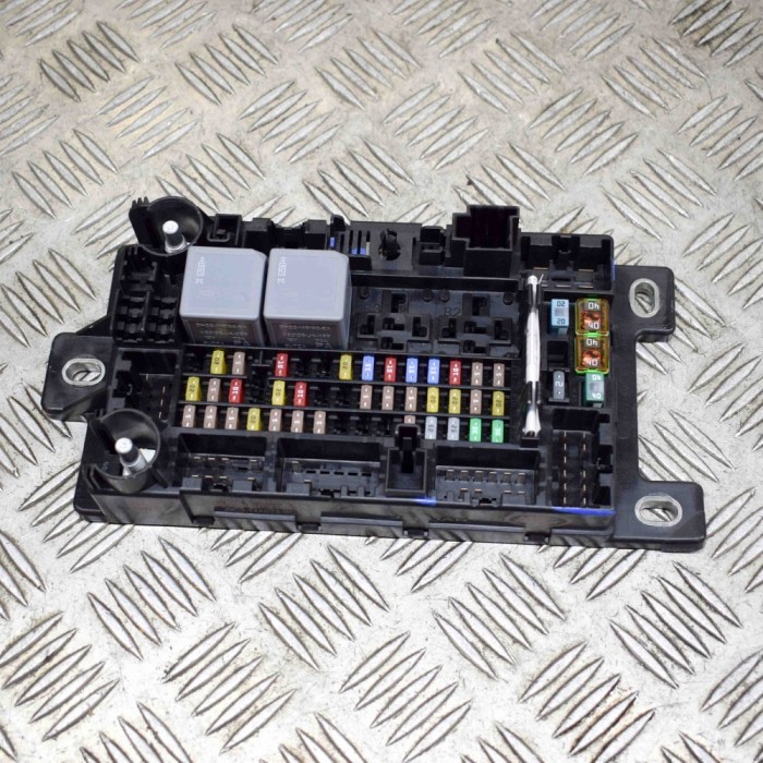 Panou de siguranțe JAGUAR E-PACE X540 2020 OEM: J9C3-14A073-BC,59CW11F07-B