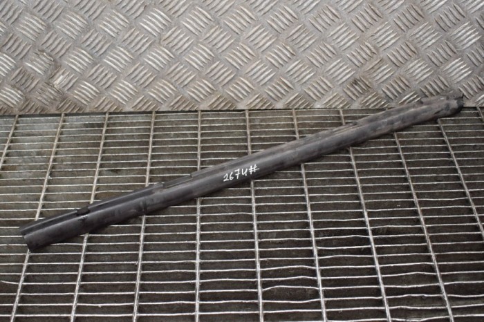 Garnitura de cauciuc motor AUDI Q7 4L 2013 OEM: 7L0121345 | 10885065