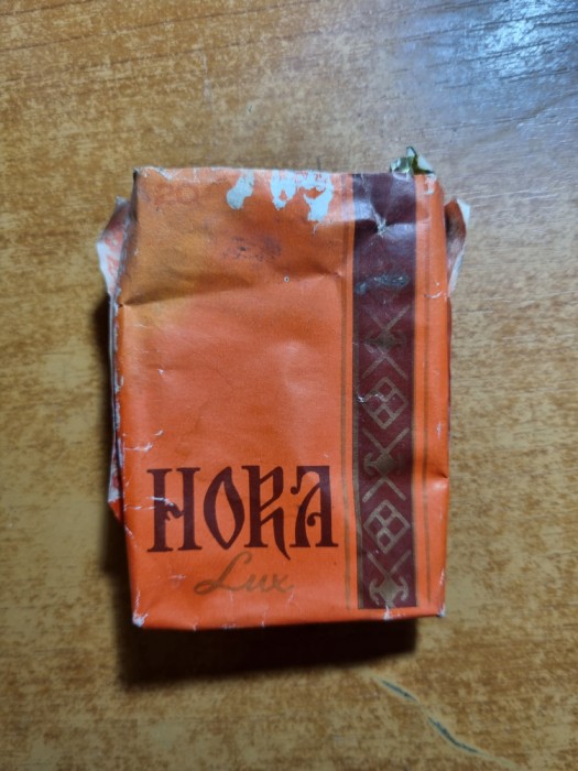 pachet tigari de colectie - hora - din anii '60 - '70 - nu contine tigari