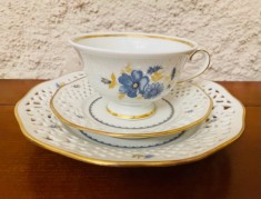 SET DE 18 PIESE DIN PORTELAN FIN TRAFORAT- SCHUMANN ARZBERG W GERMANY