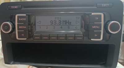 Radio-CD original Volkswagen RCD 210 PERFECT FUNCȚIONAL foto