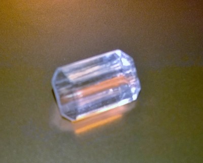 superb ! kunzit natural stralucitor emerald cut ideal pentru inel ! baguette ! foto