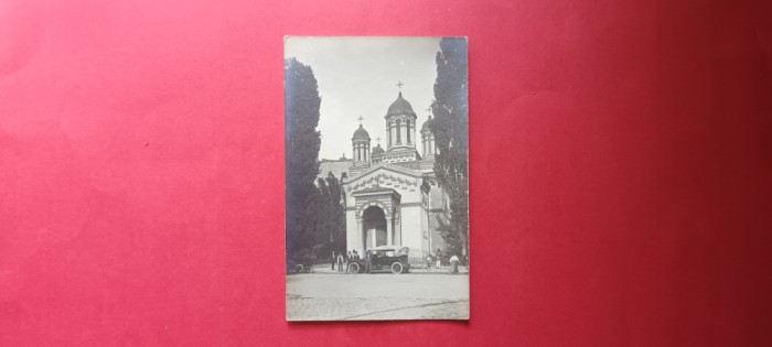 Bucuresti Bukarest Calea Victoriei Biserica Zlatari automobil