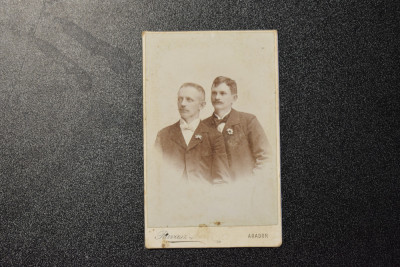 Fotografie CDV Atelier Ravasz Imre Aradon Arad doi barbati foto