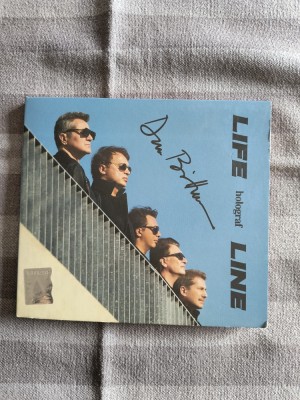 Life Line - Holograf, autografe Dan Bittman / CJP foto