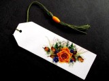 Semn carte cu trandafiri galbeni si floricele albastre 35140