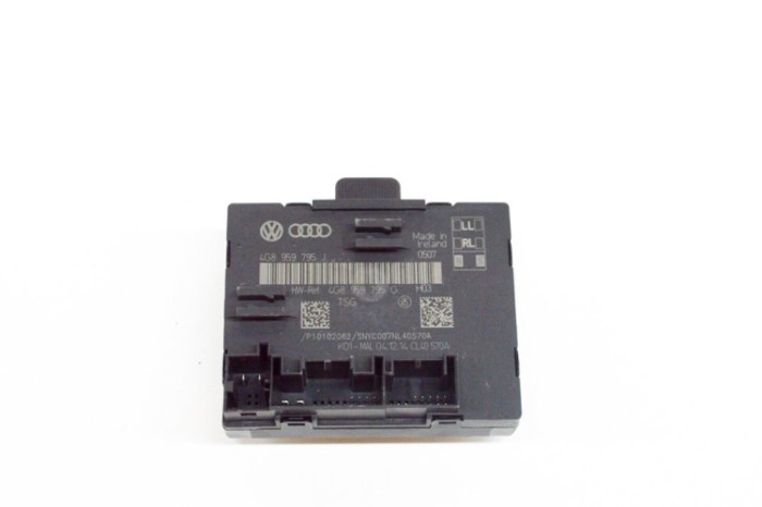 Modul de control ușă st&acirc;nga spate AUDI A6 4G2, C7, 4GC 2015 OEM: P10102062,4G8959795G,4G8959795J | 13518136