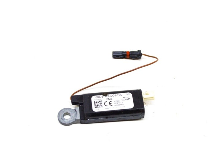 Amplificator de antena JAGUAR I-PACE X590 2019 OEM: J9D3-18C901-BA 13927894