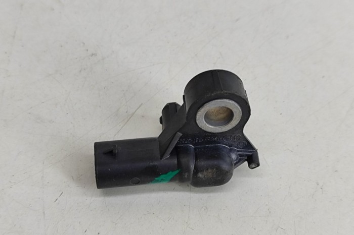 Senzor de impact lateral st&acirc;nga TESLA MODEL X 2017 OEM: 1036761-00-A 25804967