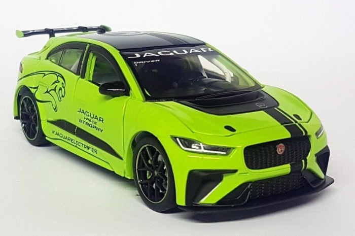 Macheta Jaguar i-pac.e etrophy verde 1/32 sunet, lumini Tayumo