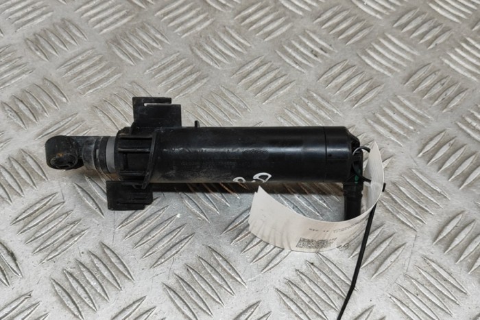 Pompa spălător far dreapta AUDI A5 Cabrio 8F7 2017 OEM: 8T0955102D,A2C31764500 29466422