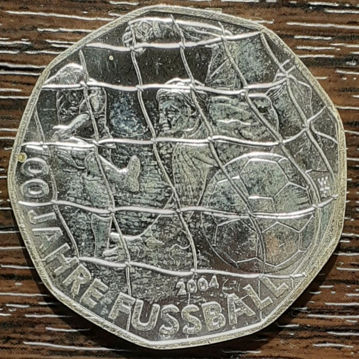 (A1002) MONEDA DIN ARGINT AUSTRIA - 5 EURO 2004, 100 ANI FOTBAL
