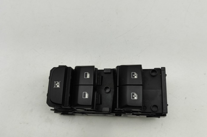 Buton geam ușă dreapta față KIA CEE\&#039;D Hatchback CD 2023 OEM: 93570-J7600 | 31976007