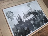Cumpara ieftin CONSTANTA ZIUA INAUGURARII CAMINULUI ''DOCHERILOR MANUALI,, DIN PORTUL CONSTANTA *** FOTOGRAFIE 23* 18 CM