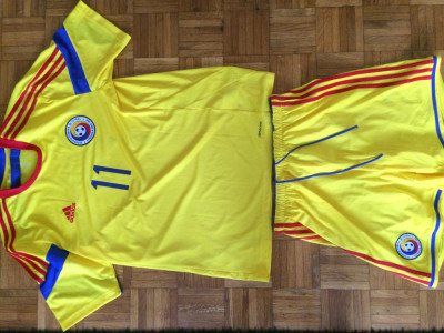 Tricou L + Sort M Adidas fotbal Romania FRF echipa nationala a romaniei 2014/15 foto