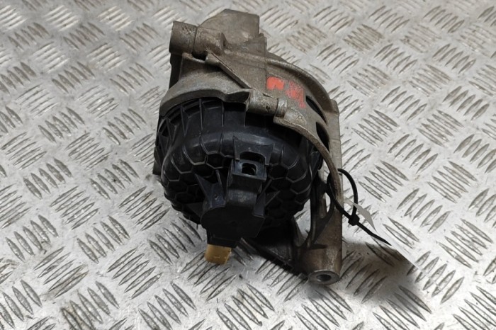 Suport motor st&acirc;nga AUDI Q7 4M 2016 OEM: 4M0199371FF | 32045263