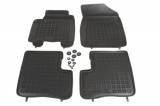 Set covorase auto din cauciuc Toyota Yaris (Xp10), 04.1999-03.2003 / 04.2003-01.2006 model cu 5 usi; negre, cu decupaj pentru stingator, 4 bucati