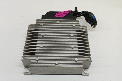 Amplificator de sunet TESLA MODEL X 2020 OEM: 1004833-10-A 29812161 foto
