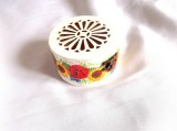 cutie de lemn decorata cu maci .floarea soarelui si albastrele 40250