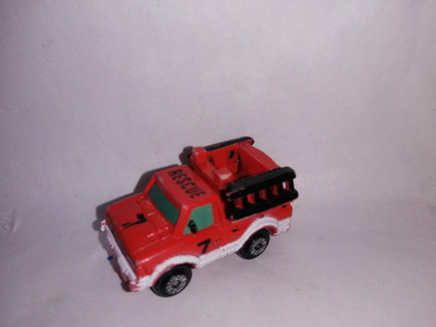 bnk jc Micromachines - Datsun Rescue Truck foto