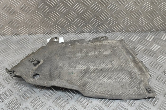 Scut motor dreapta spate PORSCHE CAYENNE Coupe 9YB 2019 OEM: 9Y0825096 30056634