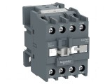 Contactor cu 3 poli și 3 contacte auxiliare - 220VAC 38A