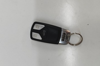Cheie de contact AUDI A5 F53 2017 OEM: 8W0959754AM,4M0837216A 31227601 foto