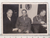 Bnk foto G-ral Emil Palangeanu , G-ral Gh Athanasescu, Alb-Negru, Romania 1900 - 1950, Militar