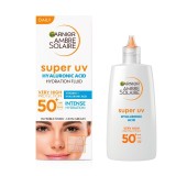 Garnier Ambre Solaire Super UV Protection Fluid SPF 50+ Fluid pentru față cu hialuron 40 ml