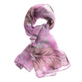 Esarfa roz din vascoza cu flori si accente pastel
