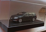 Macheta Volkswagen VW Passat B7 Variant (Break) gri- Schuco 1/43, 1:43