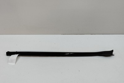Ornament vertical parbriz dreapta BMW X5 G05 2018 OEM: 7463528 | 25410929 foto