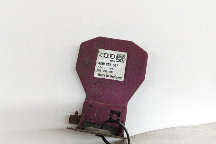 Antena AUDI Q5 FY 2017 OEM: 4M0035507 26262284