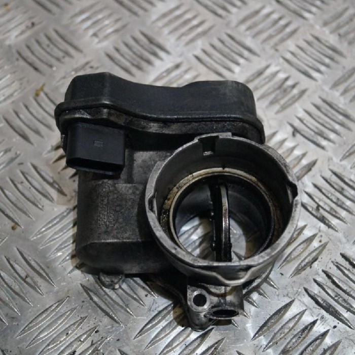 Corp clapetă VW PASSAT B6 3C2 2008 OEM: 03G128063B | 1132650