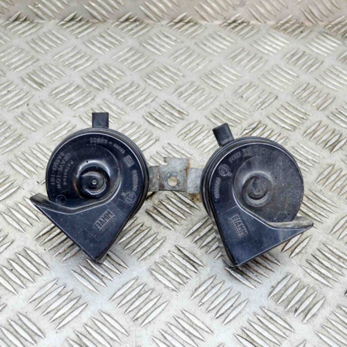 Claxon LAND ROVER RANGE ROVER III L322 2005 OEM: YEB000021 14525886