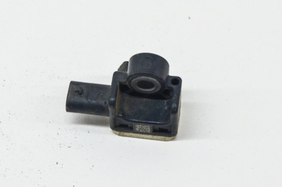 Senzor de impact lateral st&amp;acirc;nga MERCEDES-BENZ A W176 2017 OEM: A1668210151 13464680 foto