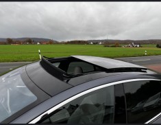 Fără benzină, fără stres &amp;ndash; Doar pleci. Tesla Model S 90D foto