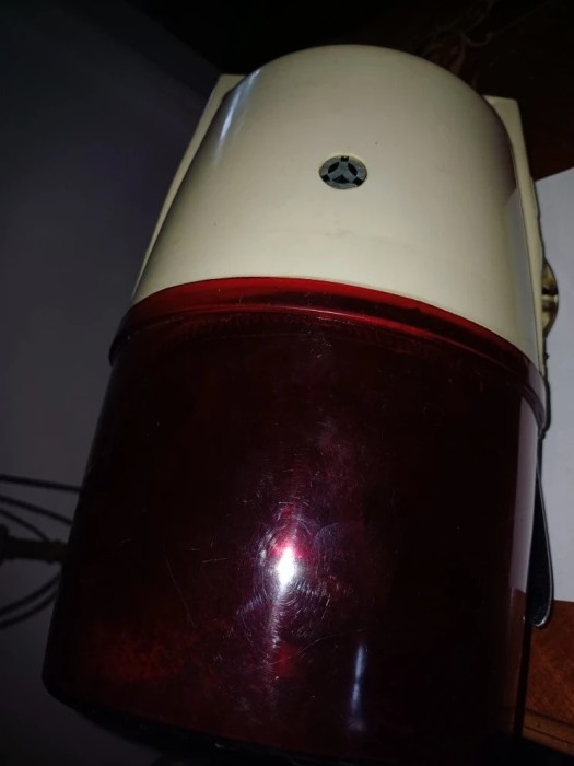 DB - Aspirator &quot;SPUTNIK pr-280&quot; URSS / complet &amp; perfect functional / stare! RAR