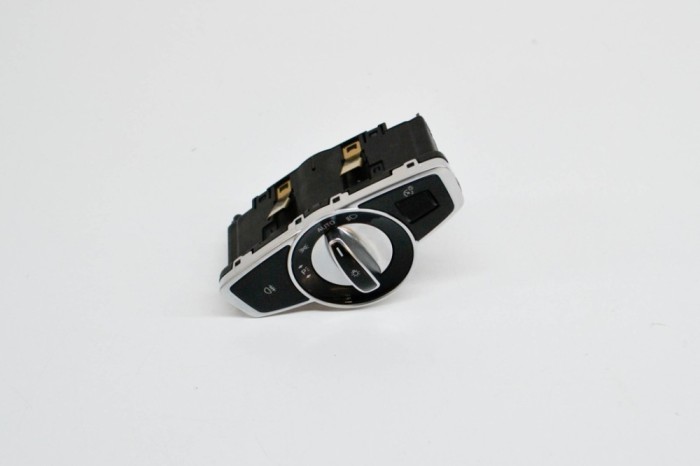 Modul de control comutator faruri MERCEDES-BENZ E Coupe C238 2017 OEM: A2229055503,10137012 15036262