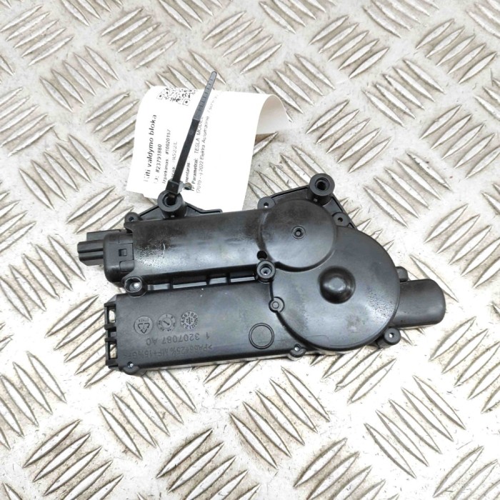 Alt modul de control TESLA MODEL Y 2022 OEM: 1493880-00-C 23791880