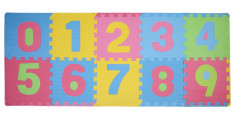 Numbers 3 puzzle spuma foto