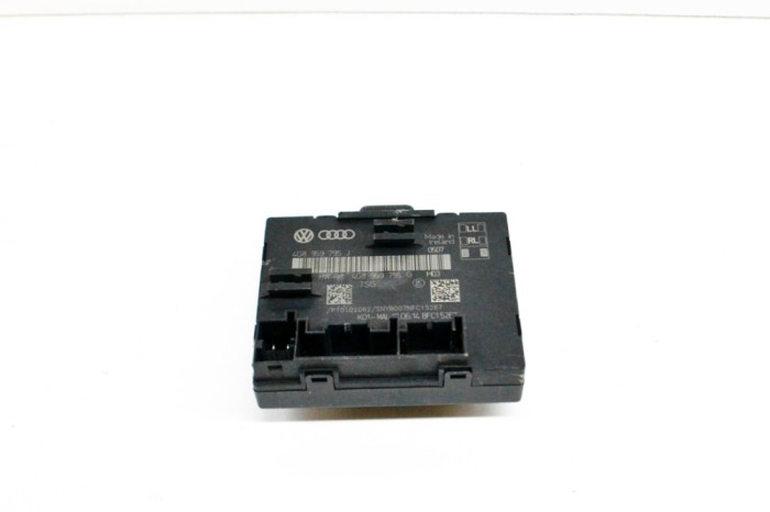Modul de control ușă dreapta spate AUDI A6 4G2, C7, 4GC 2014 OEM: 4G8959795G,4G8959795J 13967005