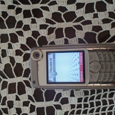 Vand Nokia 6680 (T-Mobile) un telefon renumit