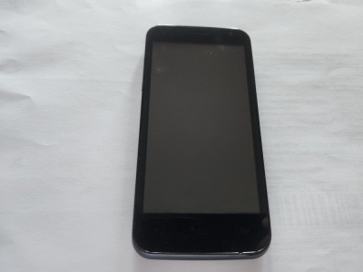 Telefon mobil Vodafone 888 folosit foto