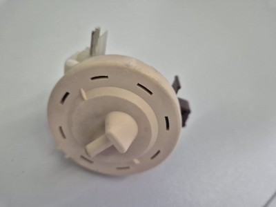 Presostat nivel masina de spalat Samsung DC96-01703A cod / C29 foto