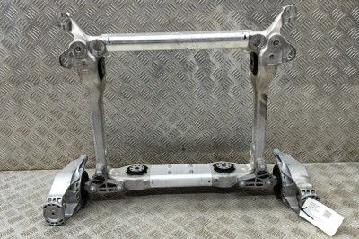 Suport motor dreapta MERCEDES-BENZ EQE V295 2022 OEM: A2973451100,A2973330600,A2973330500 | 23663702 foto