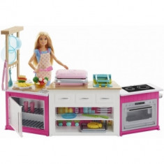 Papusa Barbie cu set bucatarie completa foto